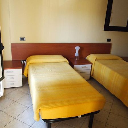 Caffetteria Dell'Angolo Ξενοδοχείο Borghetto Secondo Εξωτερικό φωτογραφία