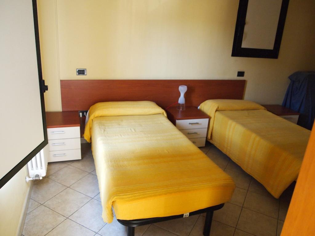 Caffetteria Dell'Angolo Ξενοδοχείο Borghetto Secondo Εξωτερικό φωτογραφία