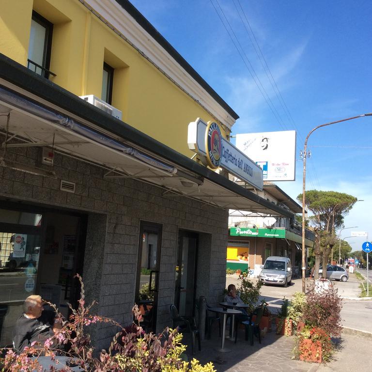 Caffetteria Dell'Angolo Ξενοδοχείο Borghetto Secondo Εξωτερικό φωτογραφία